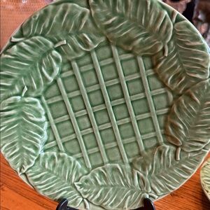 2Bordallo Pinheiro BasketWeaveLeafDesign8 1/2 diameterApp/Salad/DessertPortugal🌞